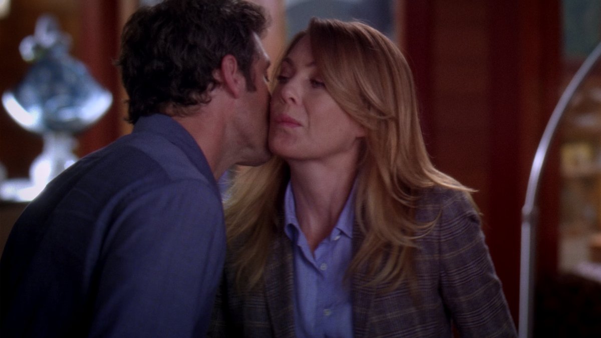 C_GraceT's tweet photo. Just thinking about that time Derek and Meredith and Callie were an accidental throuple, 10/10, I have no notes. https://t.co/nLrjxo294F