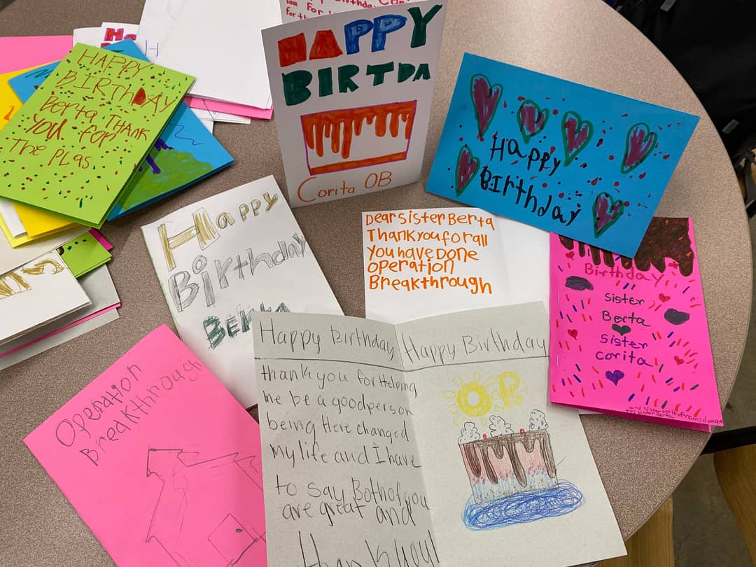 OB_Inc_KC's tweet photo. Happy Birthday Sister Berta &amp; Sister Corita!  You've brought countless smiles &amp; helped so many children! 🔆

How cool is it that their birthdays are Dec 10th &amp; Dec 11th! 

Our kiddos celebrated by making them cards... Tweet uour birthday wishes &amp; we will pass them along! 🎉 https://t.co/F7UaG6JunA