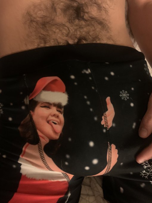 I gave my boyfriend one of his Christmas presents early https://t.co/Z2R43hyUcC