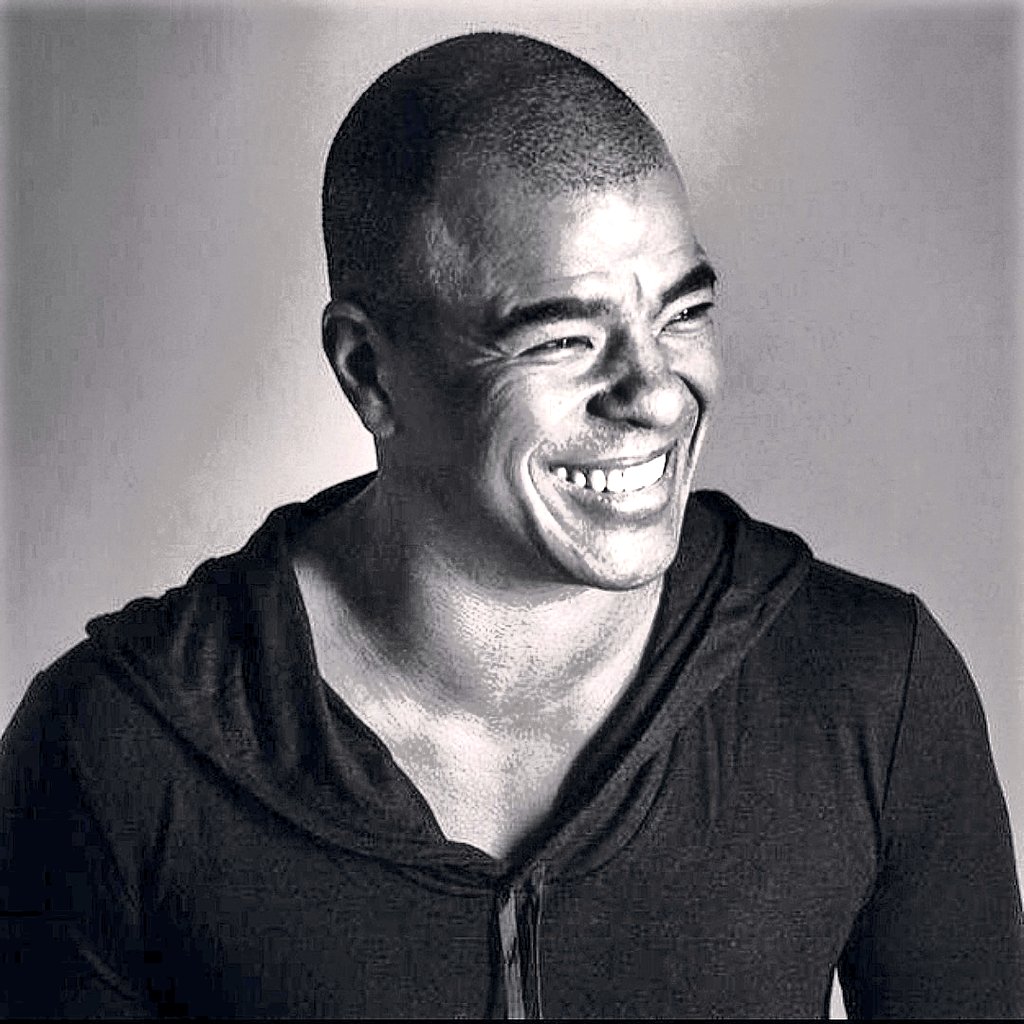 DeepKiBz's tweet photo. #liveyourlifebefree @ErickMorillo #wemissyou #ibizamissyou https://t.co/Bvnzrs0tnp
