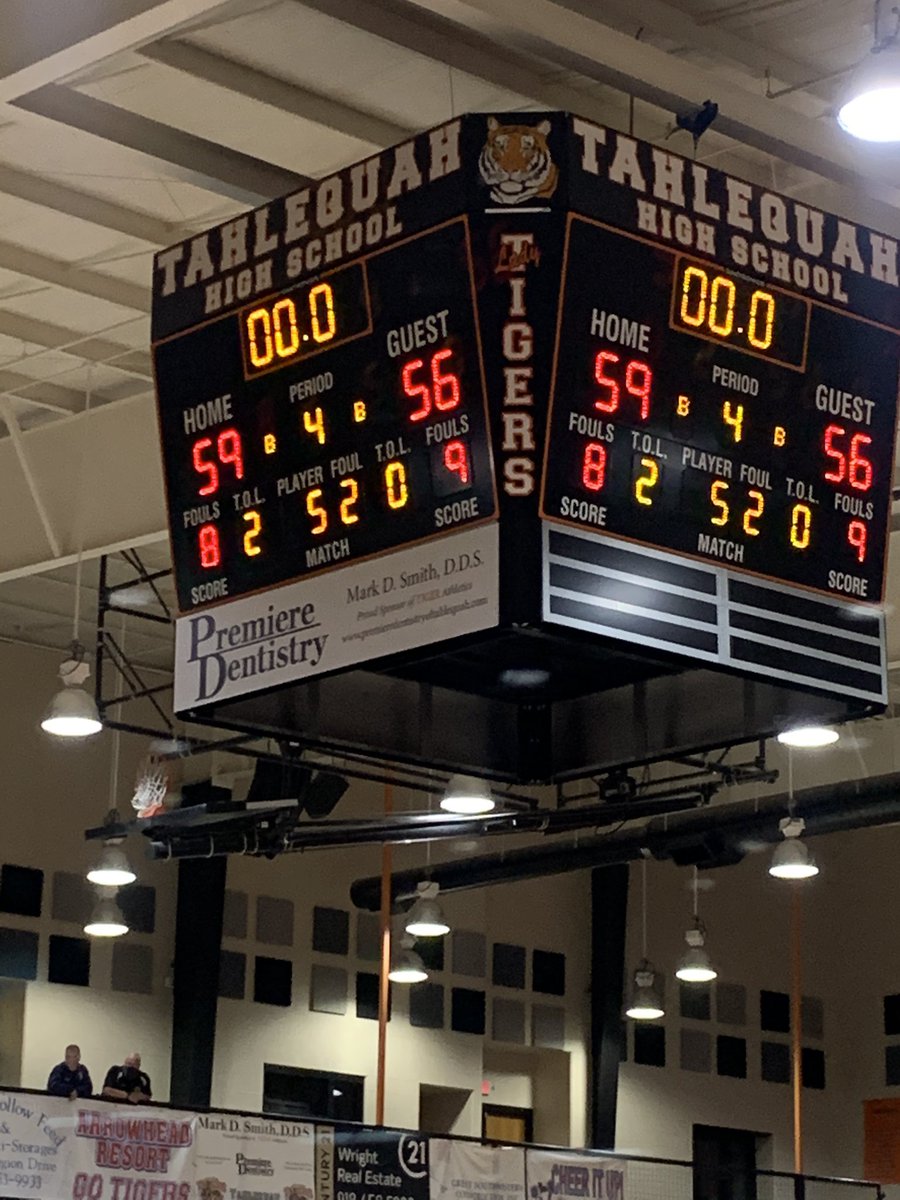 leahmatlock's tweet photo. Tigers WIN 59-56, proud of my #3!
#tigerswin
#sophomoreseason
#HorribleRefs https://t.co/3oWDPEursZ