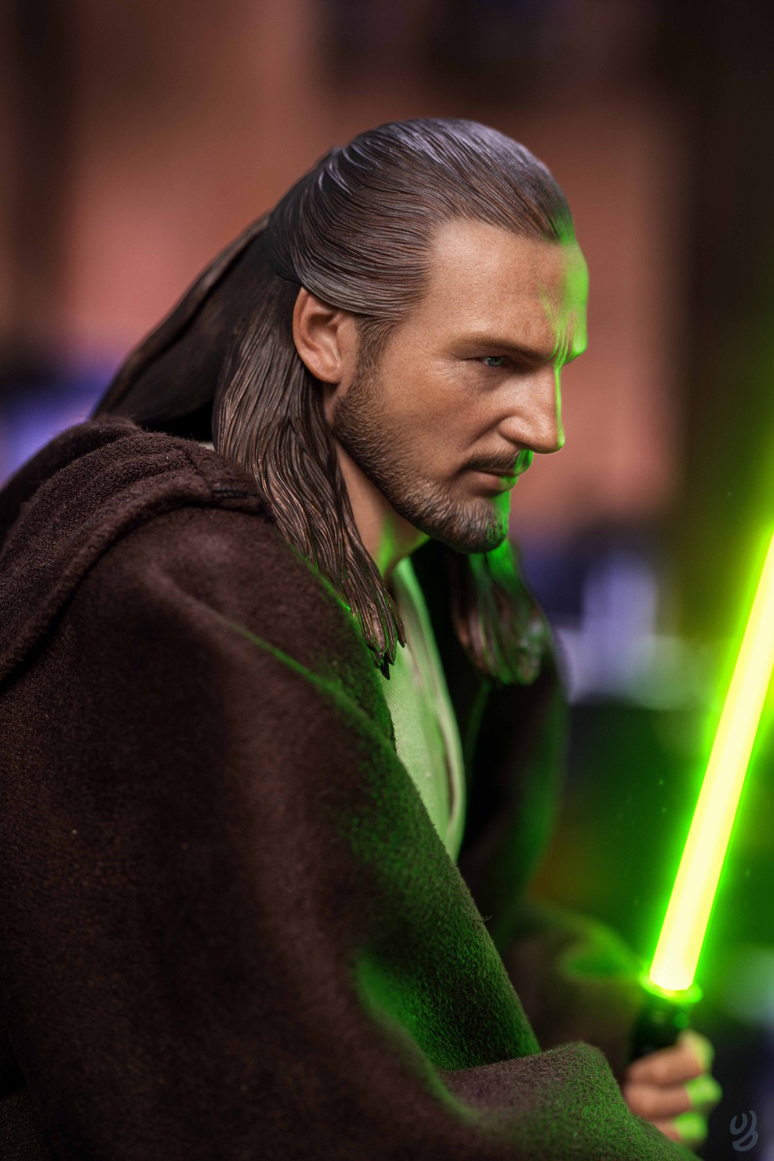 スターウォーズ　直筆サイン　クワイガン・ジン　リーアム・ニーソン氏 リーアム・ニーソン、『スター・ウォーズ』クワイ＝ガン・ジンの