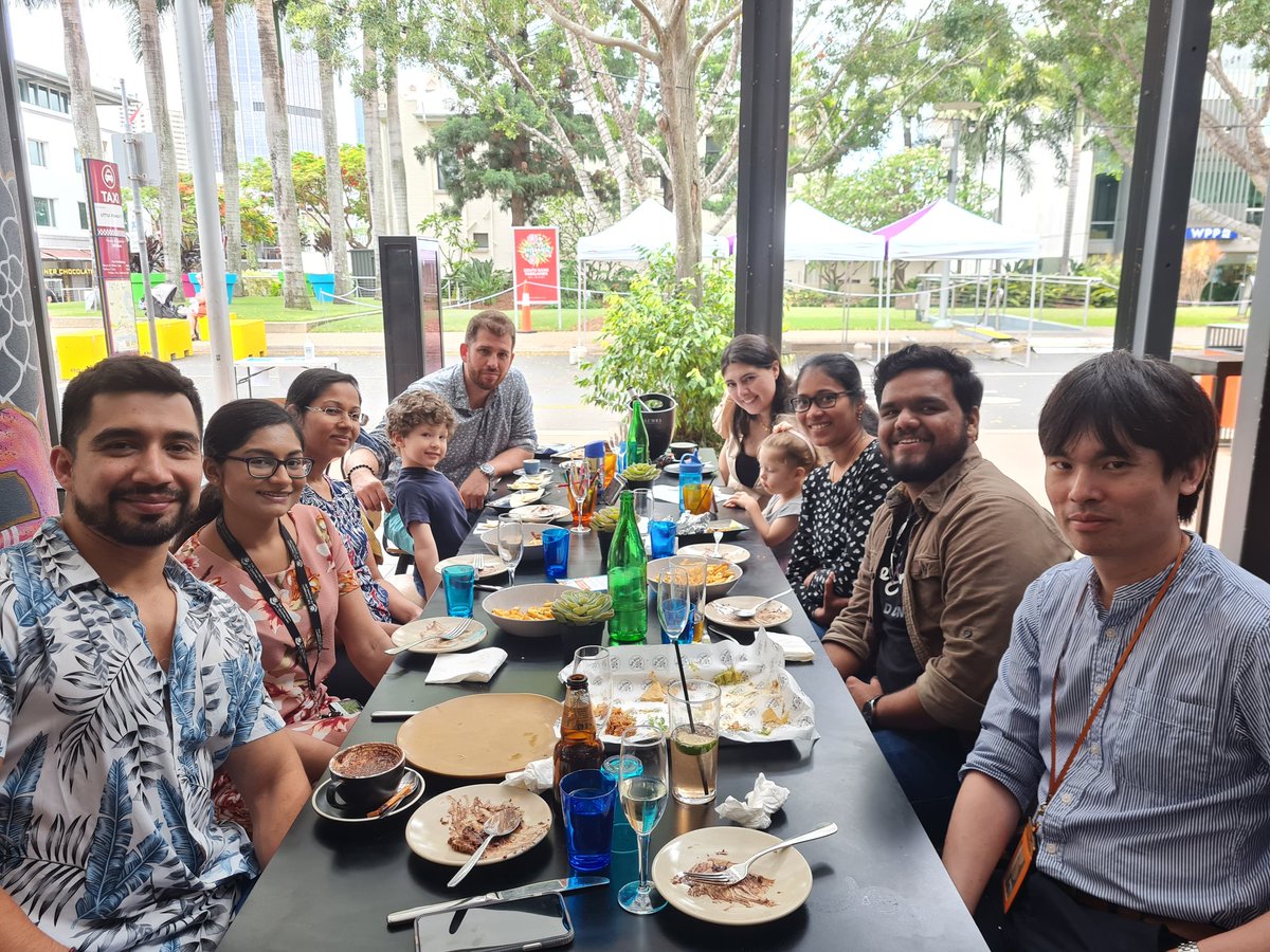 EVsinObsGynOnc's tweet photo. Working hard the whole year to celebrate today!! Congratulations @cfsalomo A/Prof Carlos! 🥳🥳 @cpalmah @katty_chomp @sns2311 @drsoulek
@UQMedicine https://t.co/E4RgoPx0hz