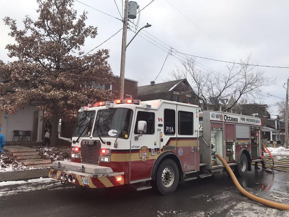 St. Francis Street apartment fire displaces one person