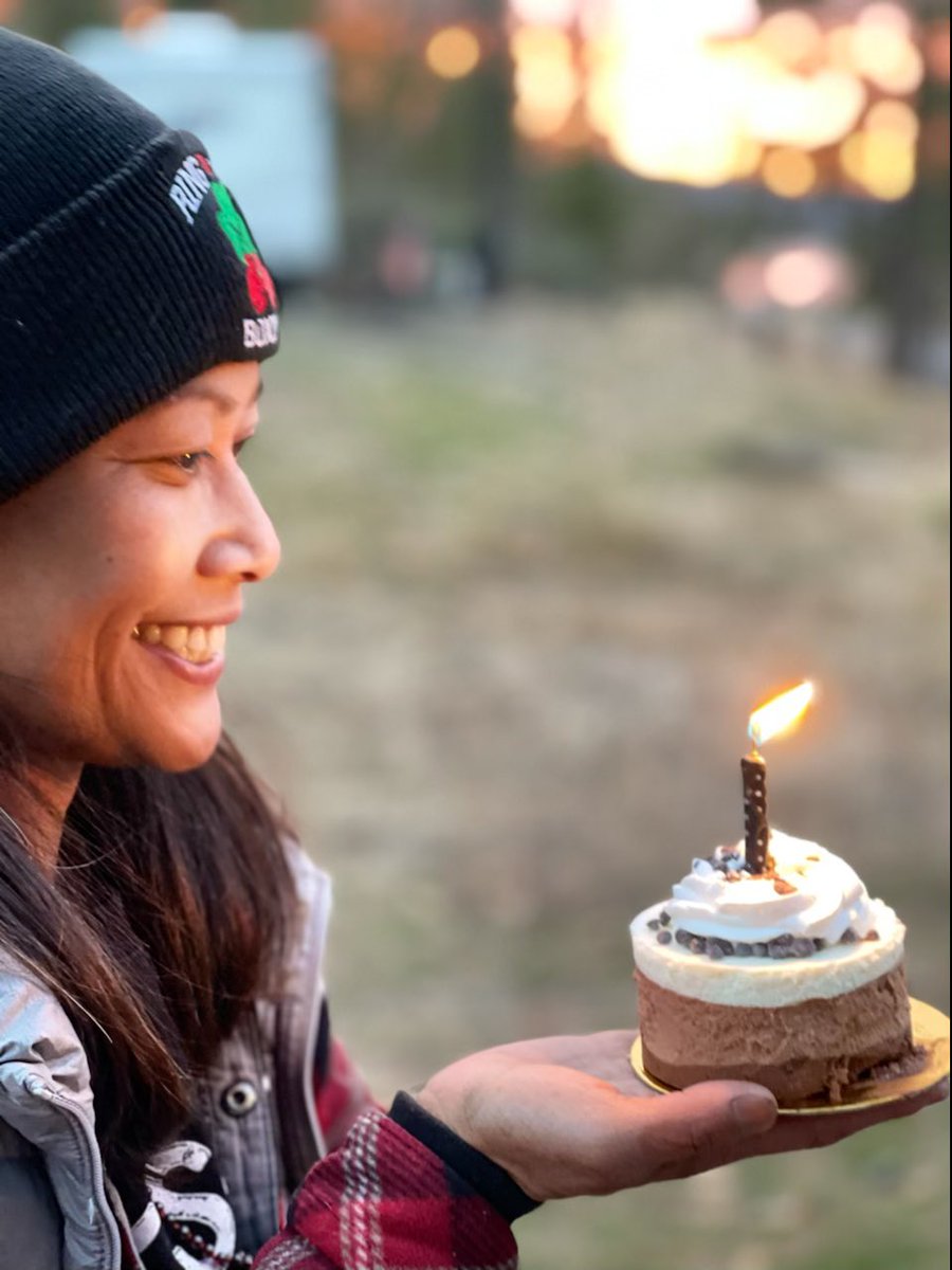 wocinnature's tweet photo. Today I have added another candle of knowledge and wisdom to my life. May it give me the power to enlighten the whole world. In all my days, I wish for joy, happiness and freedom. #itsabeautifullife. Thank you to all my friends and family and dogs who gave me so much love today❤️ https://t.co/MupVYUtbHr