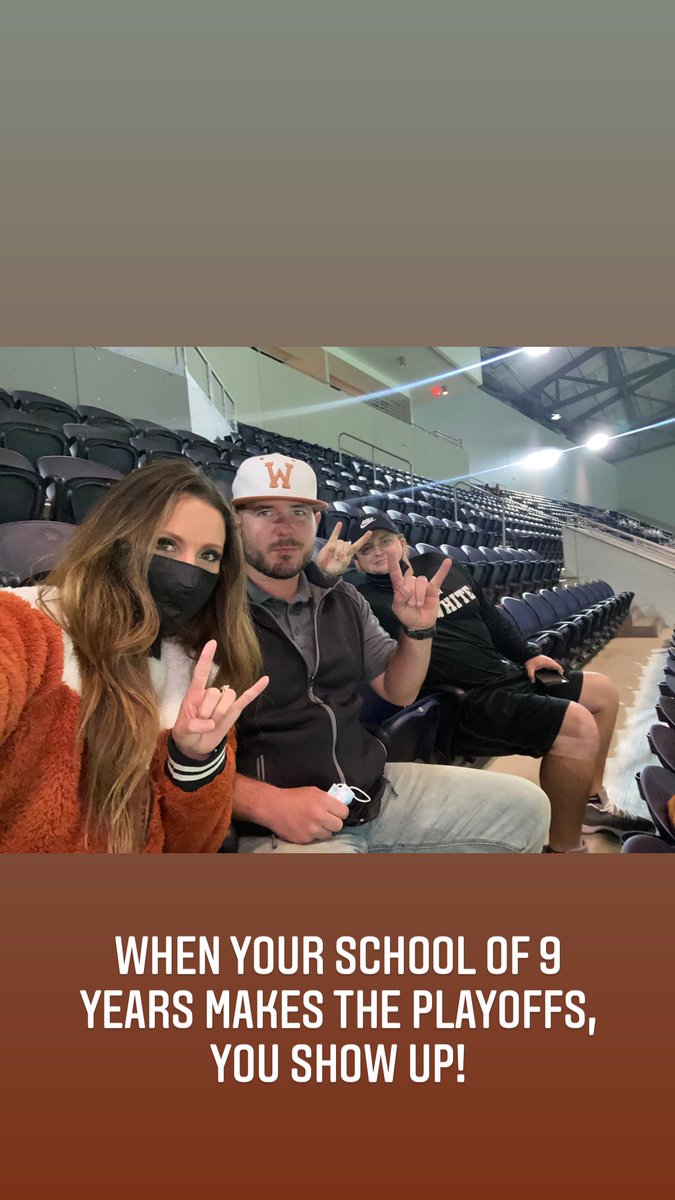 MrsCoachWhatley's tweet photo. When your school of 9 years makes playoffs... you show up!  @WTWLonghorns  @coachwhatley1 https://t.co/w3VZUhiN3t