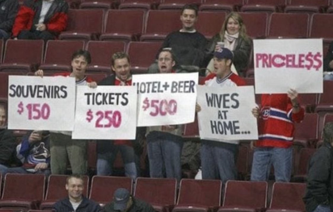 LOLCrowdSigns (@lolcrowd) on Twitter photo 