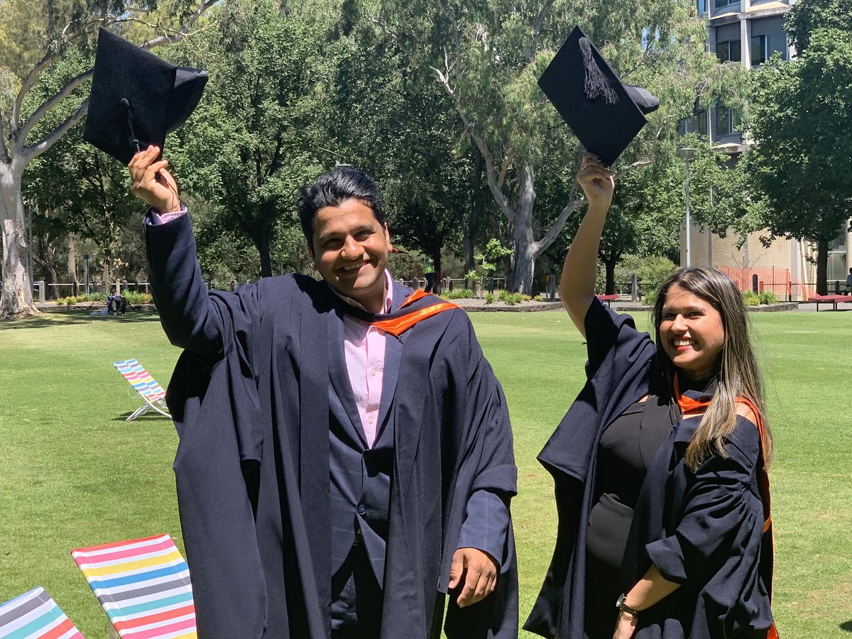 robyn_murphy1's tweet photo. I happily had the pleasure to meet graduating students, read out their awards and present testamurs at a wonderful #GradsFest @latrobe   amongst them, the fabulous @alycemayfosh. Fabulous work @v4dillons and team, exemplifying the care we have for our students. https://t.co/SCidLVGZEb