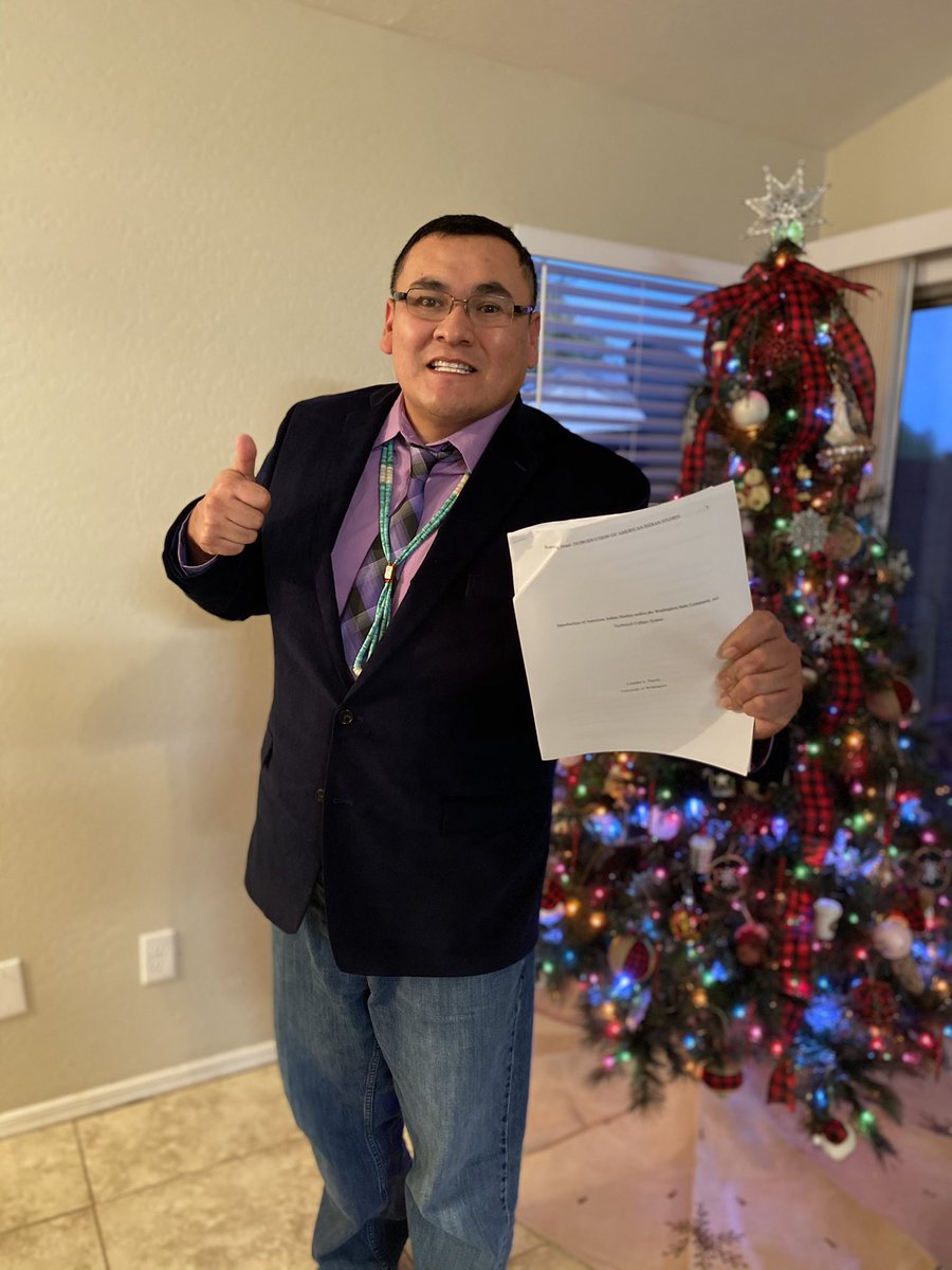 woody97031216's tweet photo. Alright all. So today, after 2 years, I FINALLY defended my work and I’m official! I walked and participated in Pomp n Circumstance, already (many moons ago) ✊🏽. I’m still in disbelief. It took a lot to keep my eye 👁 on the prize. #DocTalk #EdDoc #Udub https://t.co/quJzSn9QQb