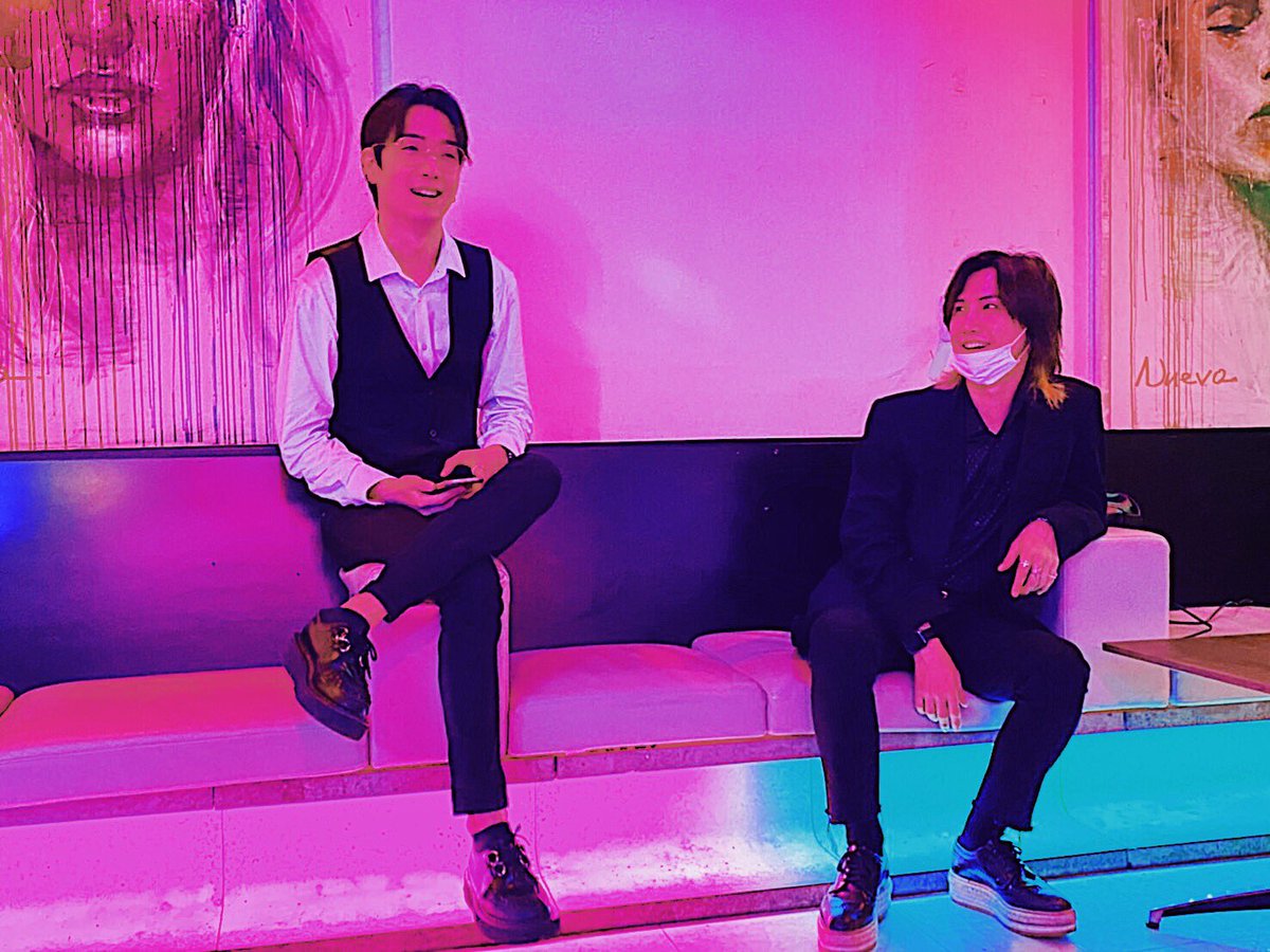 nuevo_studio's tweet photo. やっと今日動画配信しますー！
7時！おもろい要素も入れましたので、是非楽しんでください！！ https://t.co/dmn4MkUeLo