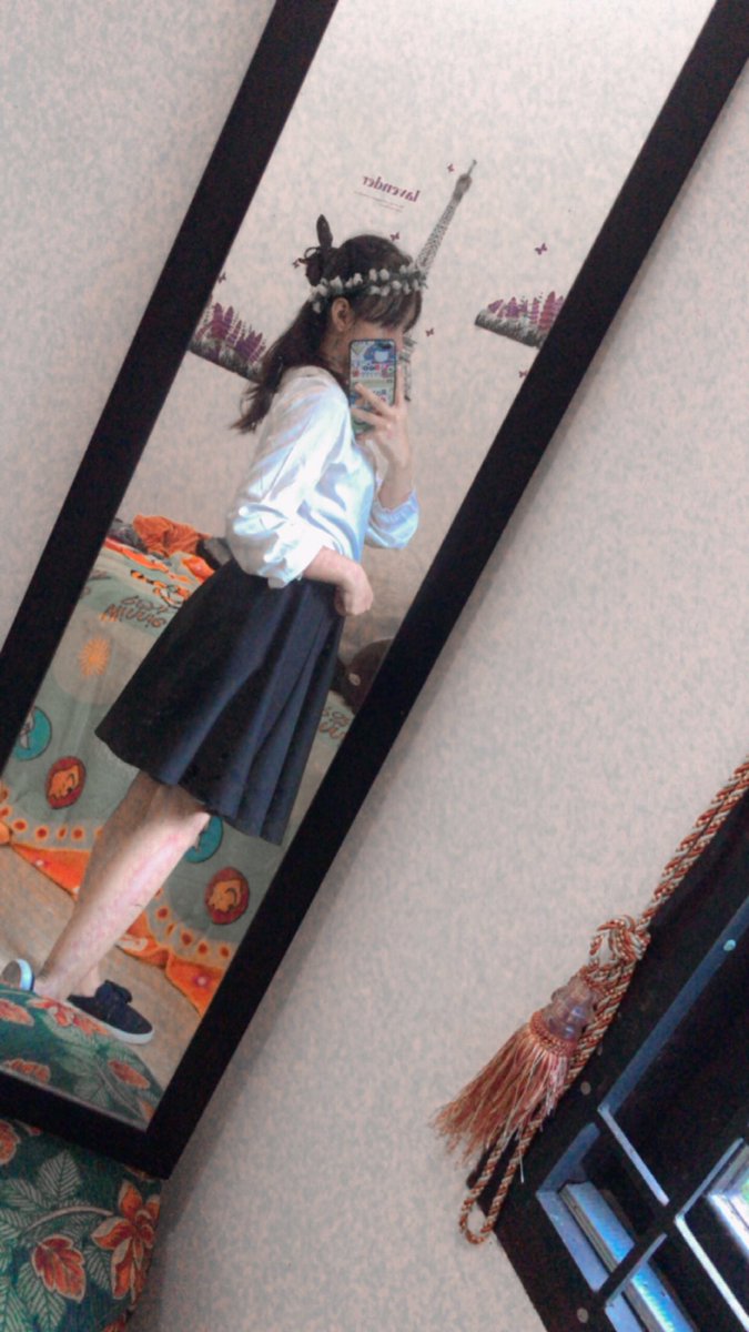 nueteulla's tweet photo. @beauthingy Gini nderr?? Aku kek ginii ke acara formall:( https://t.co/fuEpSDgUcT