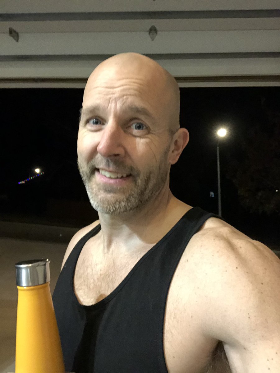 niemeyermr406's tweet photo. @TeacherFit_ Finished my @TeacherFit_ body weight workout with a score of 88 in the final round. It may be late, but getting it in. Lunges are my nemesis! https://t.co/MtkxODGaBb