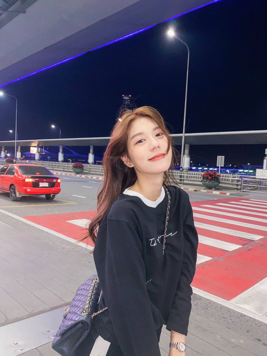 VenisVenice's tweet photo. สวมใส่เสื้อผ้าแบรนด์เรา โดยสาวเกาหลีค่ะ 😻 @tthanyawee

เลือกฟ้อนต์เลือกคำไว้ ให้เราสกรีน!!
You can create message on t-shirt.

Instagram : @9hr65min⁣
facebook : 9hr65min⁣
line @ : @9hr65min⁣

9hr65min 🧡🖤 https://t.co/tXwfSE9d8j