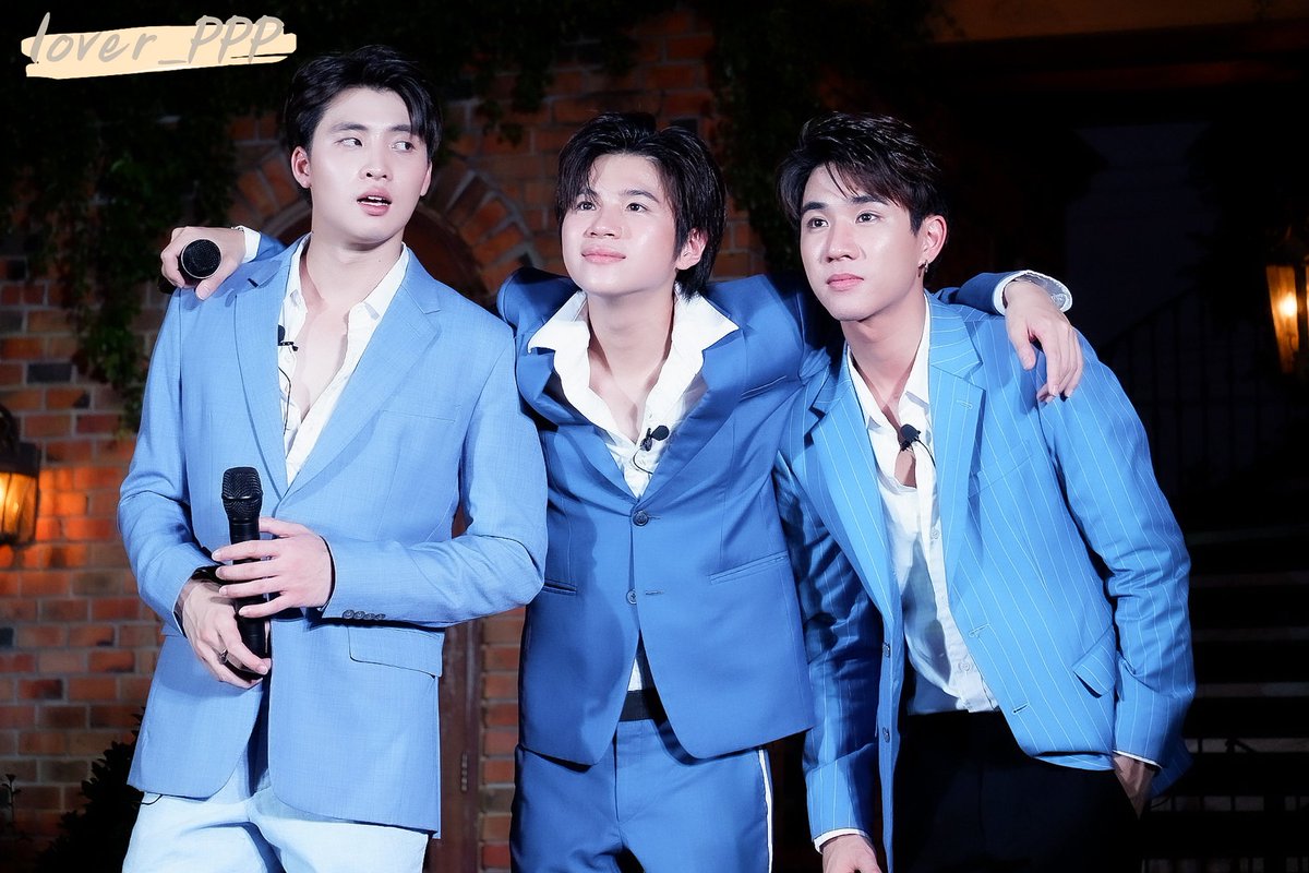 lover__PPP's tweet photo. Lovely family 🖤💚💙
#KDPPE #PerthTanapon
#คนของแปลน #PlanRathavit
#MeanTro #MeanPhiravich
#SimsetthixMPP https://t.co/O28GkTmI0X