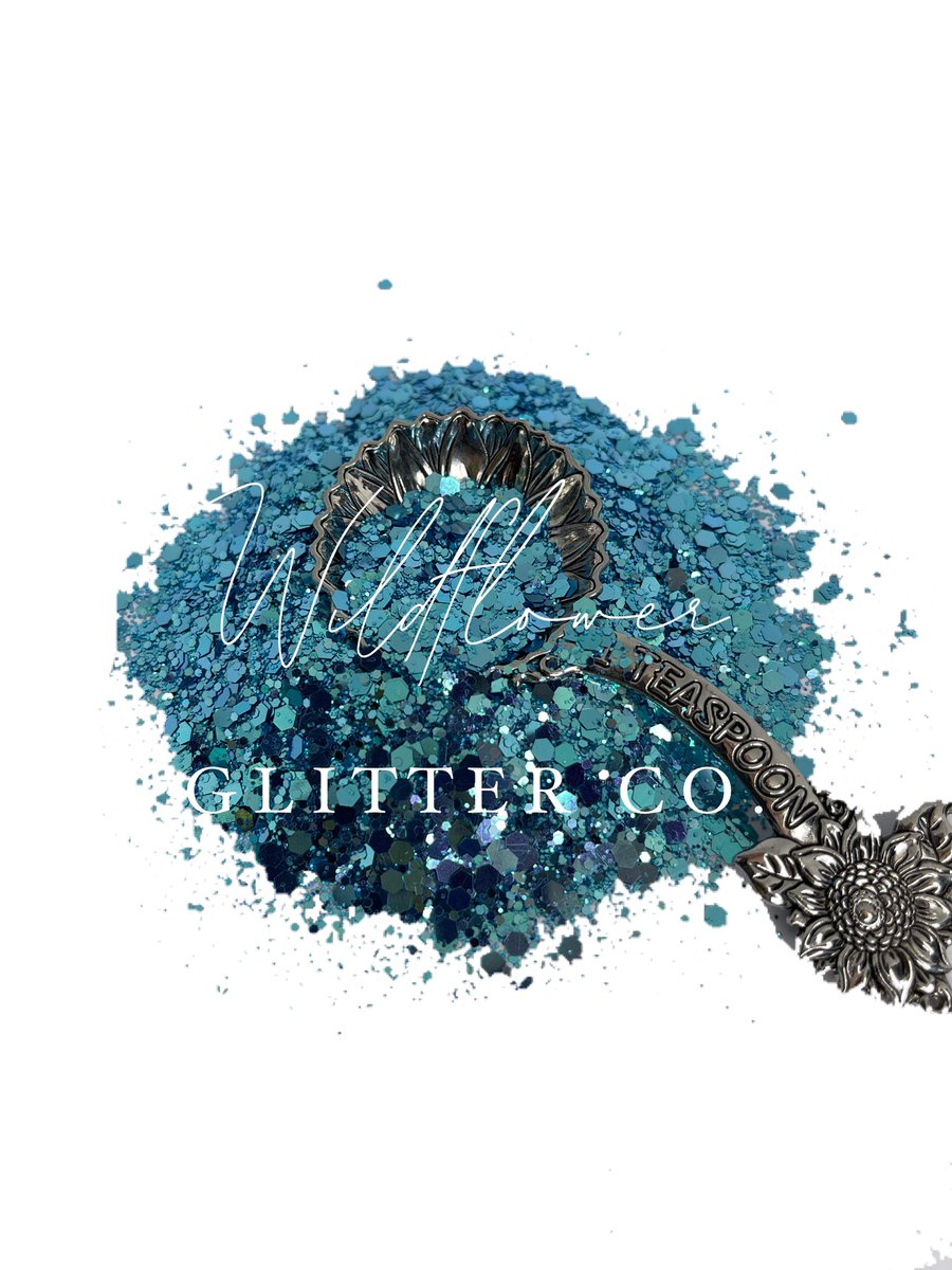 WGCglitter's tweet photo. Ocean Eyes releasing tomorrow! Link in bio! https://t.co/nvFXklLB8p