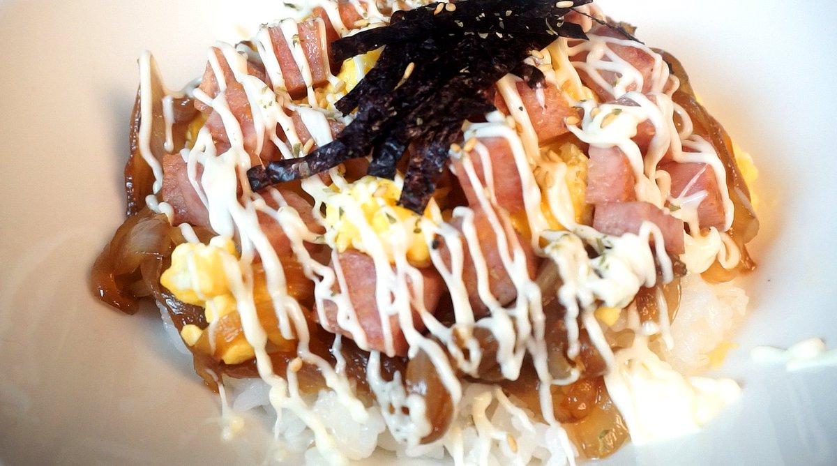 CookKim14's tweet photo. https://t.co/WtptYHnqAc
韓国風スパムマヨ丼, 스팸마요덮밥
#스팸마요 #스팸마요덮밥 #스팸마요컵밥 #spammayorice #spammayoricekorean #spammayoricerecipe #韓国ス��ムマヨ丼 #k-food #スパムマヨチャーハン #韓国スパムマヨ #arrozconmayonesayspam #arrozconmayonesayspamcoreano https://t.co/TFescs7xNU