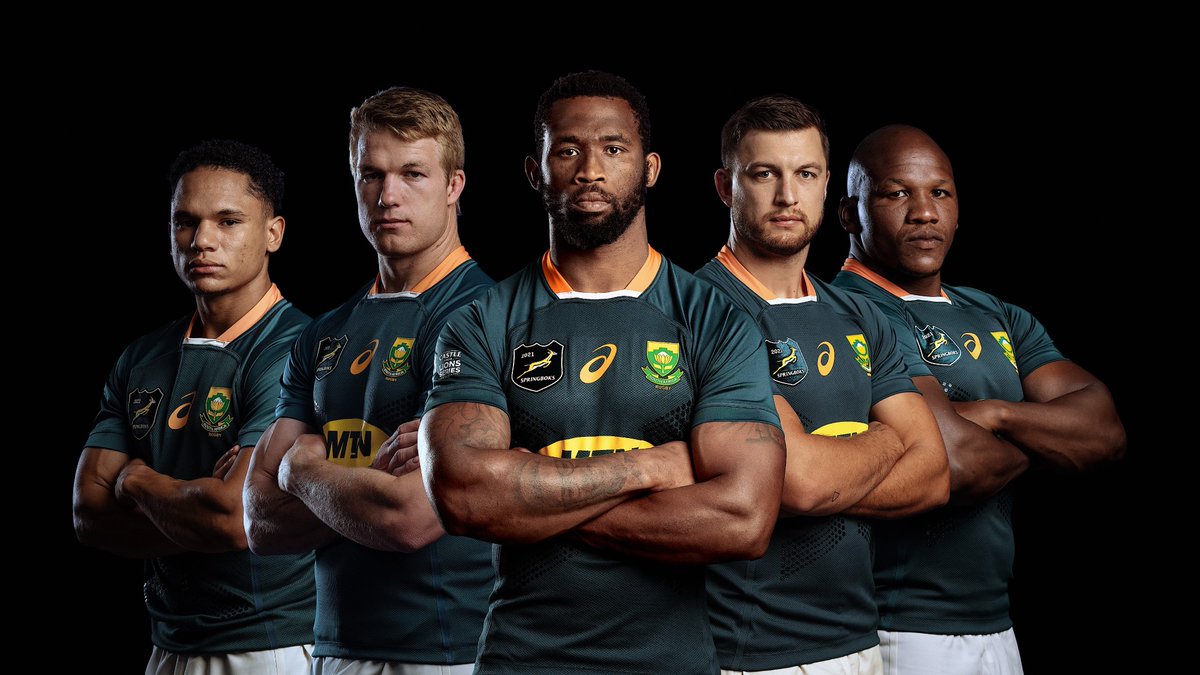 Springboks's tweet image. 🚨 New Springbok jersey alert! 
✅ Vintage colourway with a special commemorative 3D logo
🗣️ “It will be worn by the team on only three occasions"
👉 Check it out here: bit.ly/3nbYNoH
#StrongerTogether @ASICS_ZA @MTNza @CastleLagerSA  @LionsSeries