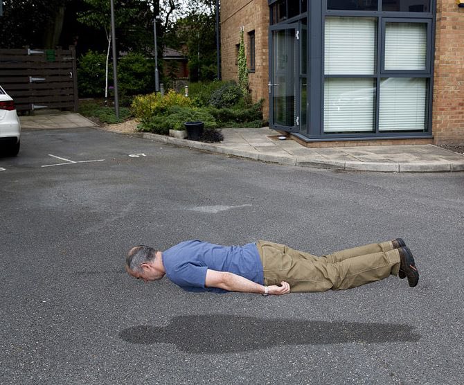 Man on the Moon III playing in the background*

Me: