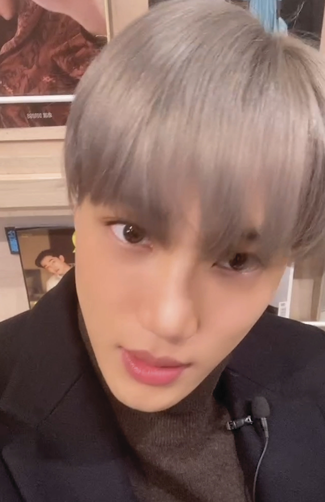 sarang_bit's tweet photo. 'KAI (开)' - Jewel Case version AR photocards
쥬얼 케이스 에이알 포카 #카이 #종인 https://t.co/h3sZOtIl0i