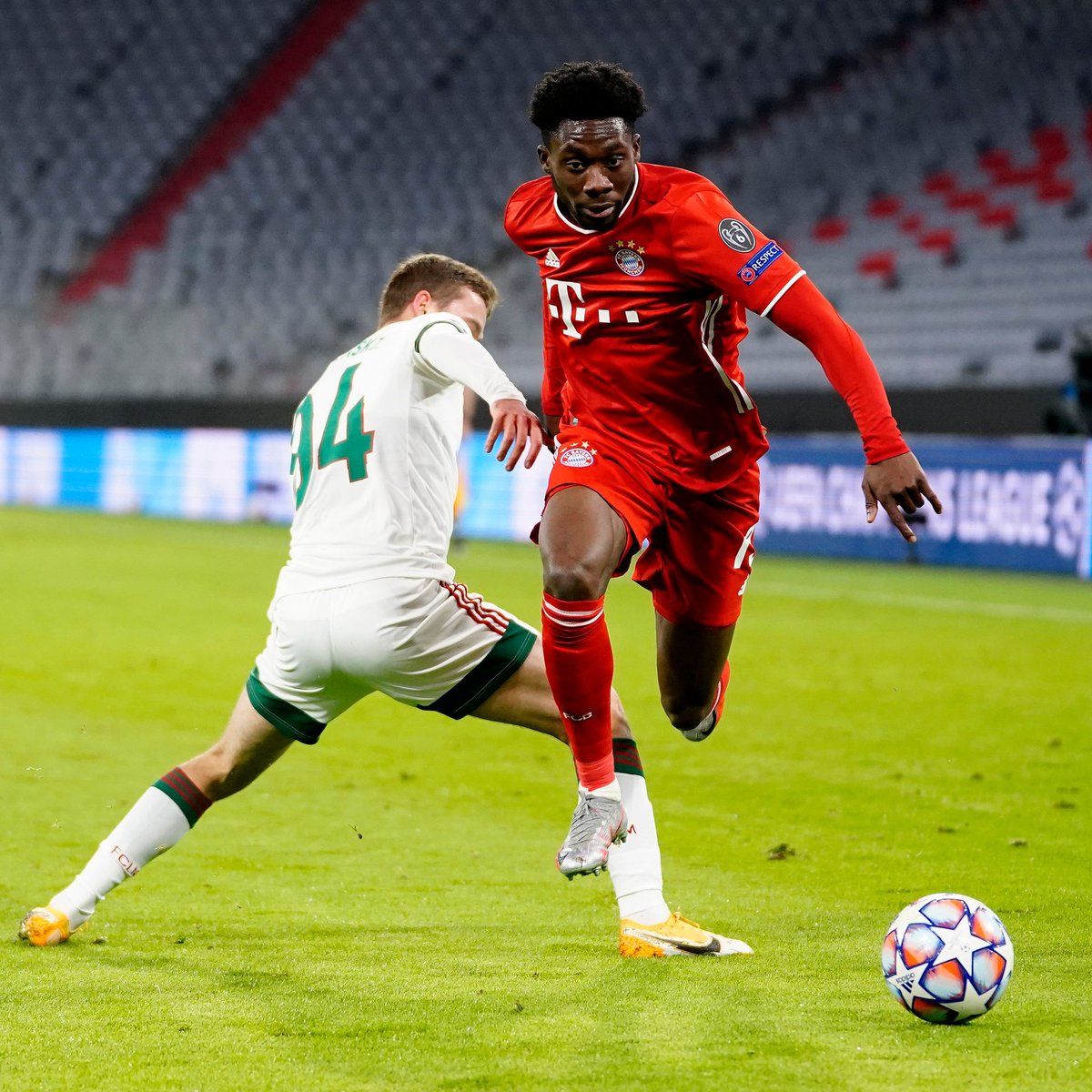 IntraCancha's tweet photo. Así quedó el último día de fase de grupos de la #UCL:
#GrupoA
El Bayern München derrotó al Lokomotiv de Moscú 2-0 con goles de Süle y Choupo-Moting. #FCBFCLM
El Atlético de Madrid le ganó 2-0 al Salzburg con goles de Hermoso y Carrasco. #RBSAtleti https://t.co/UmqK2ydi4N