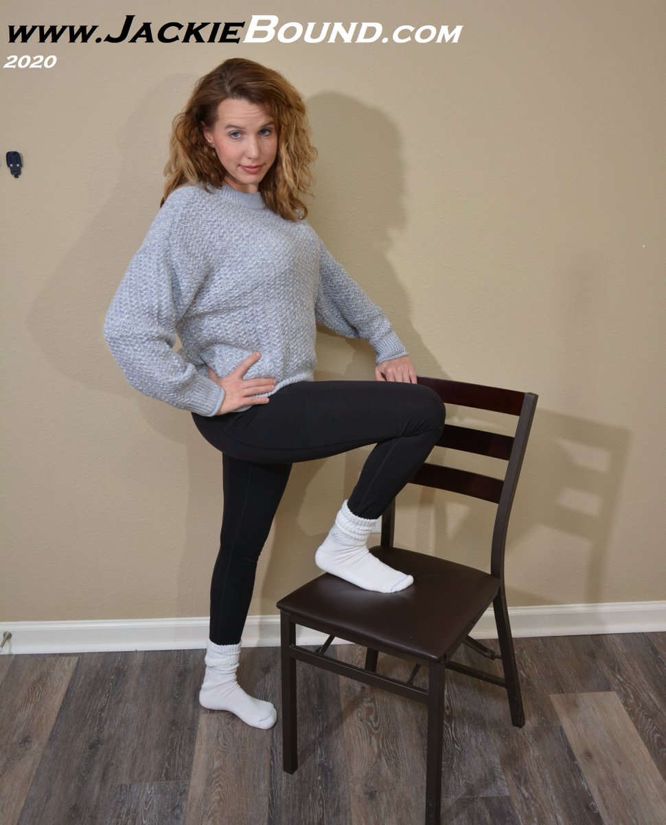 RealJackieBound's tweet photo. "468 Sweater Bound" Available at https://t.co/gzlp2K8Wqk on December 12, 2020.
#bondage, #leggings, #harnessgag, #Ropebondage, #MILFBound, #chairtied https://t.co/lat3RhEJb1