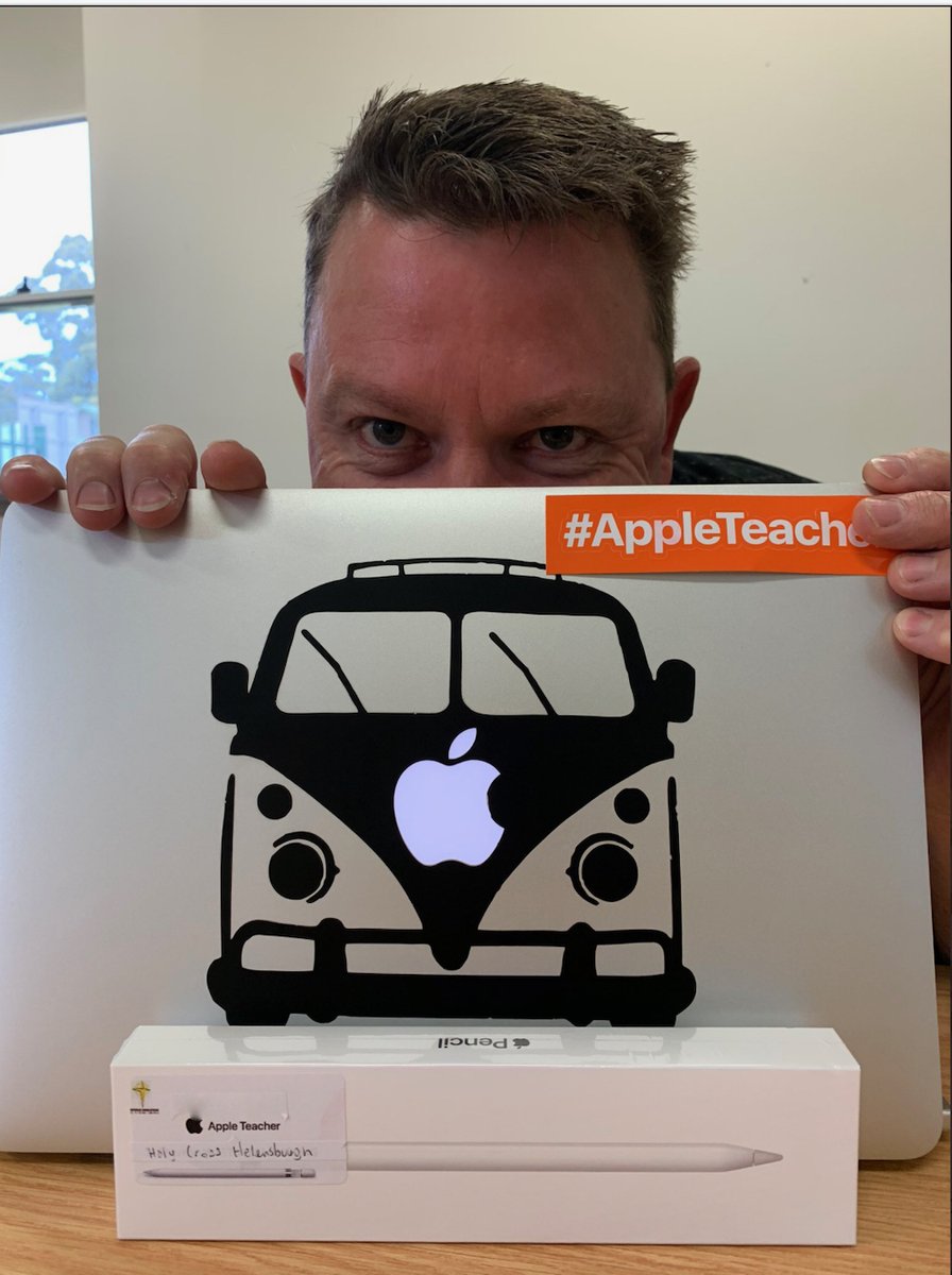 CathEd_DoW's tweet photo. Congratulations to our 375 newly certified #CEDoW #AppleTeachers! 👏🍎🧑‍💻

They've completed the #CEDoWAT20 course, working through the online modules, earning badges &amp; applying this learning in their #classrooms to engage students to be creators not just consumers of #technology. https://t.co/Rg12l4B2lK