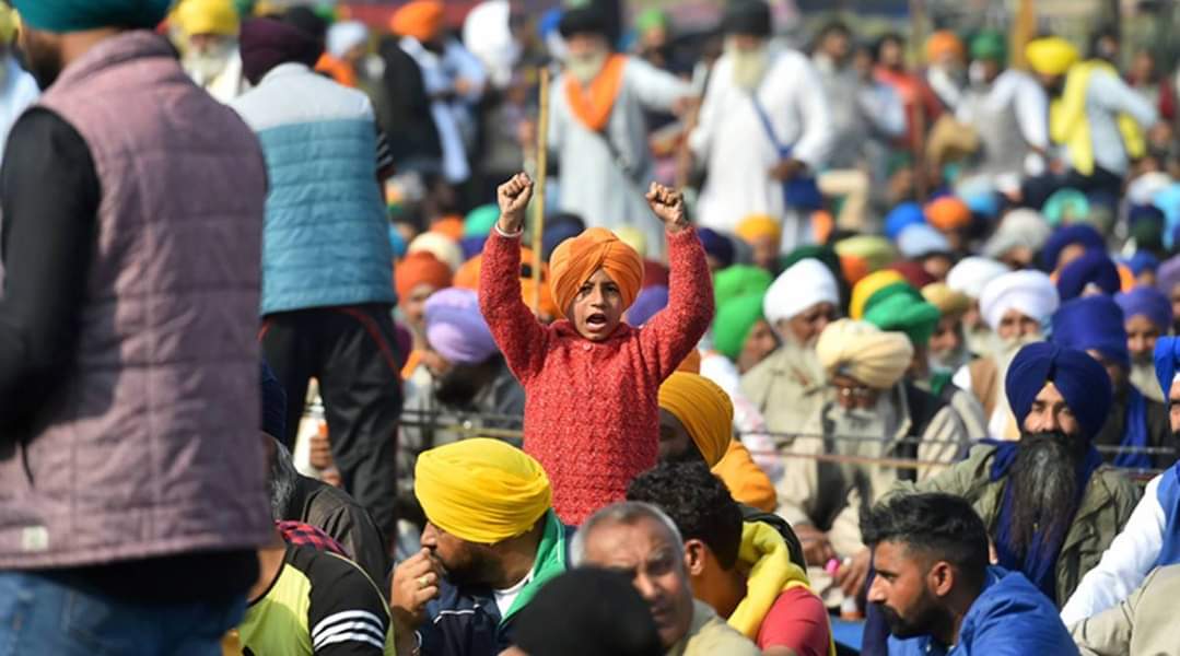 JaspreetSivian's tweet photo. Agri. Minister Tomar has openly admitted that these laws are for trade not for farmers.
We don't want them.
#RollBackFarmLaws
#BjpForCorporates
#WeUnitedForFarmers https://t.co/8hcyX3ydaS