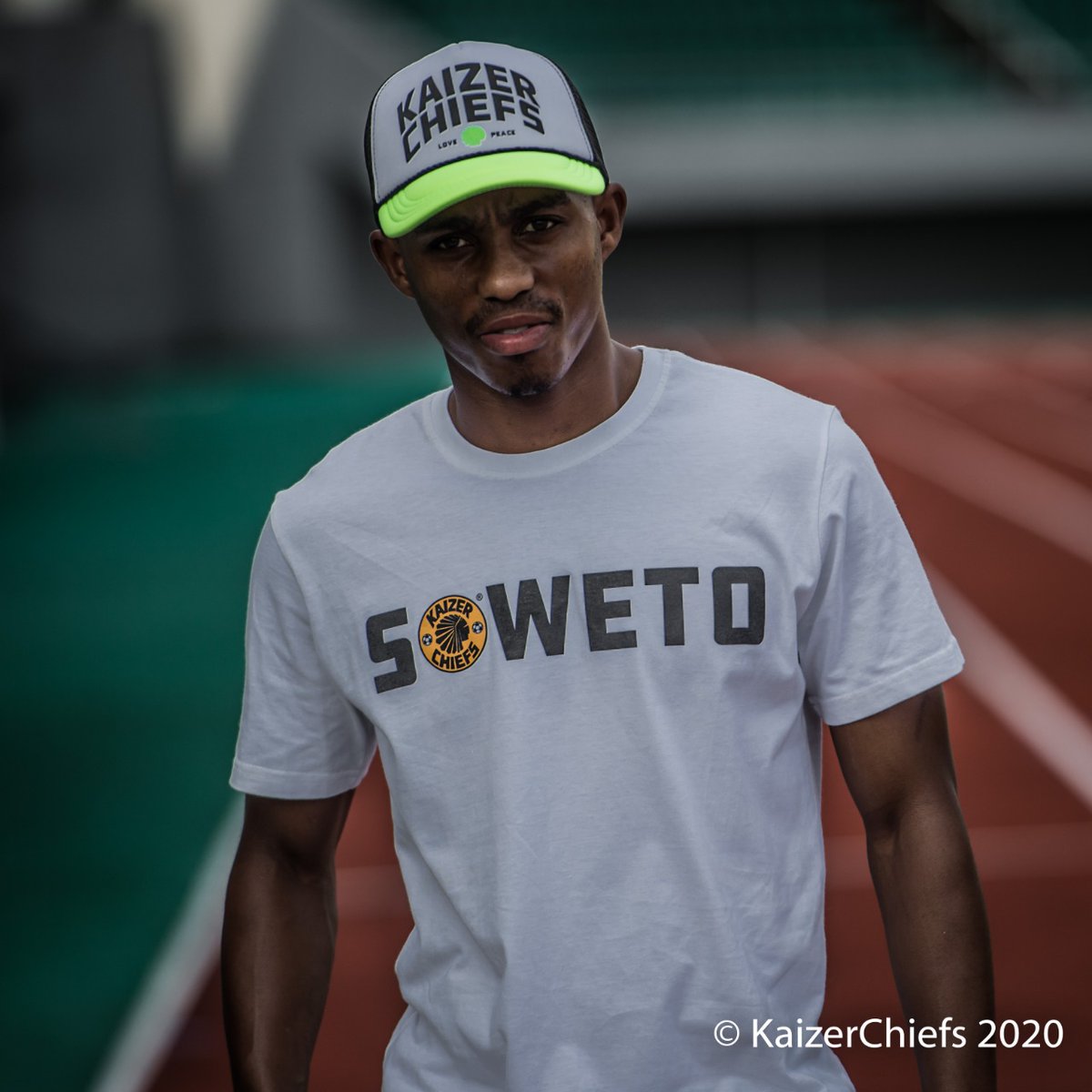 KaizerChiefs's tweet photo. Happy Birthday Njabulo. We wish you many more #BlomsBirthday #Amakhosi4Life https://t.co/j7rIWwWR7F