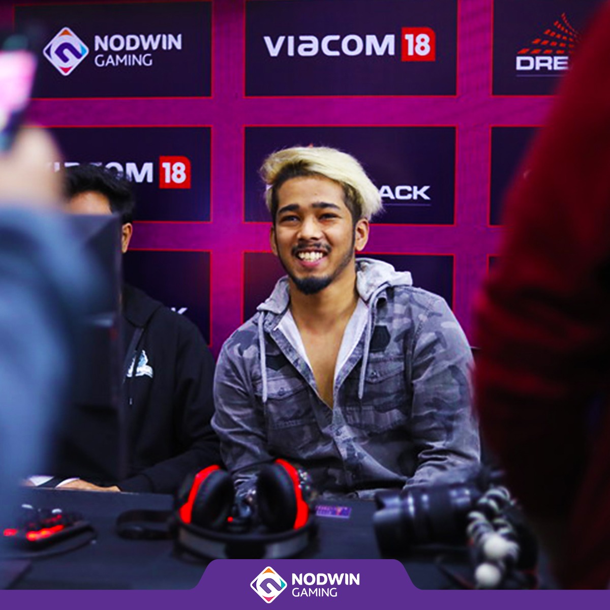 NodwinGaming's tweet photo. #Throwback to last year's epic memories of Dreamhack🔥 The time of the year when the gaming community comes to life✨🎮 The presence of these individuals at the venue was sensational⚡⚡
What was your favourite moment from Dreamhack Delhi 2019?♥️🤩
#dreamhack2019 #delhi https://t.co/cXk9qiQEQQ