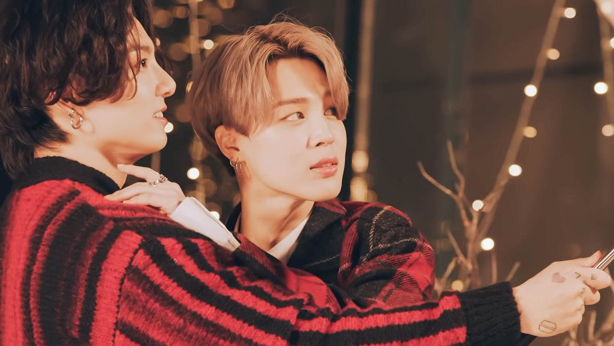 BeamSarinrat's tweet photo. สิ่งที่กุกมินให้ในเดือนธันวา😍😍
#kookmin https://t.co/n8UfiBJbPj
