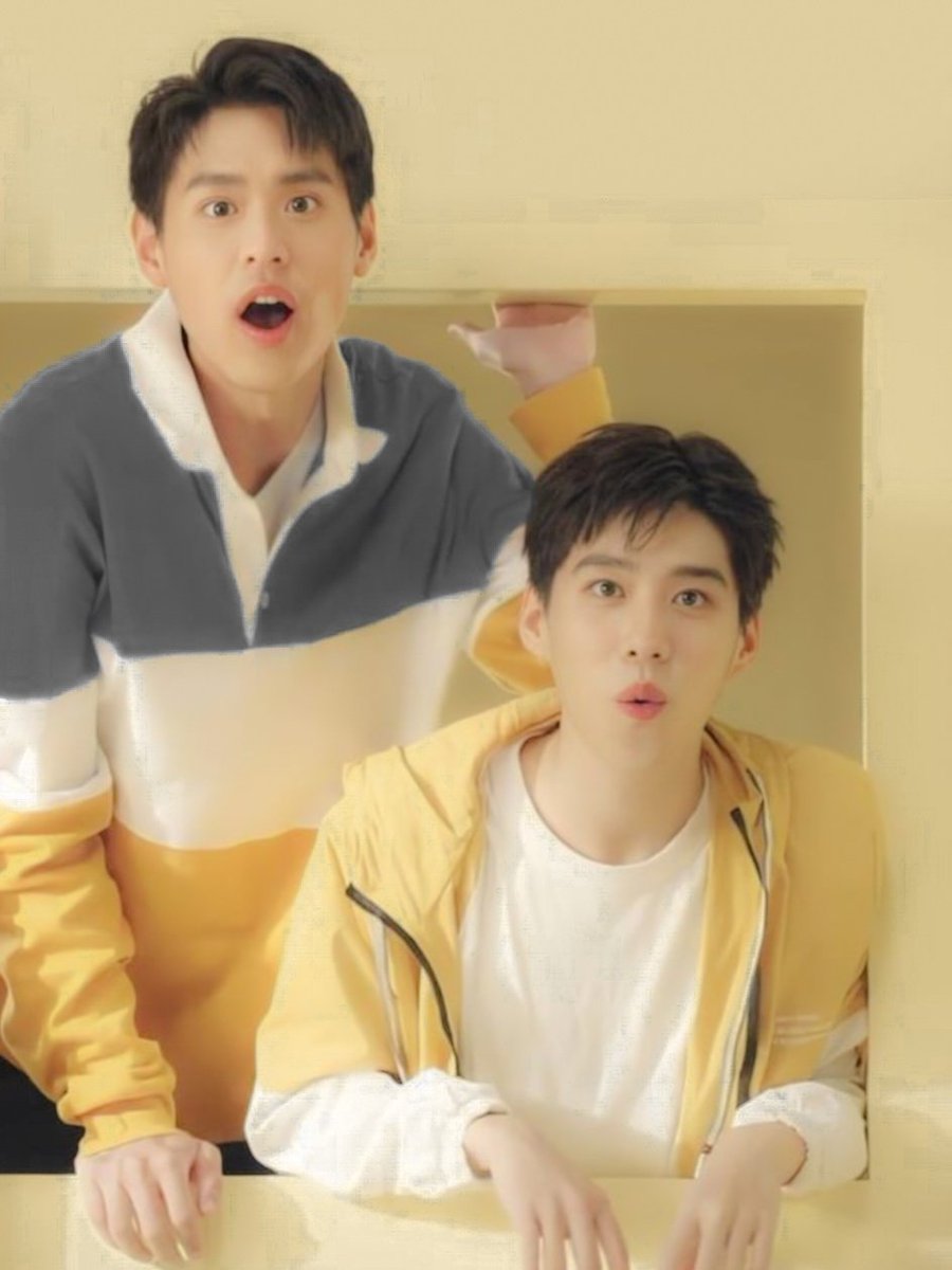 sonoftawan's tweet image. Favorite couple and colors 💛