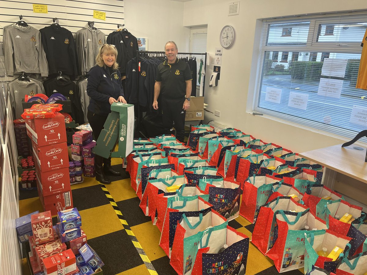 SouthportFCCF's tweet photo. Christine and Hamish have been busy preparing over 50 food hampers for those most in need this Xmas. 

Thanks to class 7CC @MeolsCopHS for your fund raising efforts this morning. https://t.co/c1EyFUAtpT