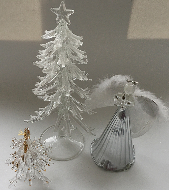 webgrrls_by's tweet photo. Netzwerken + Weihnachten mit uns am Di. 15.12., ab 19 h, Wir freuen uns online in gemütlicher Runde zu feiern + uns auszutauschen. Es gibt ein wunderbares Programm mit Überraschungen. Einfach anmelden, wenn Ihr mit dabei sein wollt https://t.co/23oZi2seCM ^ch https://t.co/l3NVMKfSLv