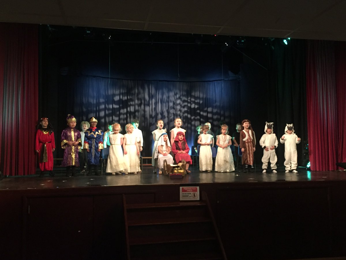 SGSHead's tweet image. Great to see our children @SGSPrep performing their nativity this morning. Some great singing. Well done #SGSReception #SGSYear1