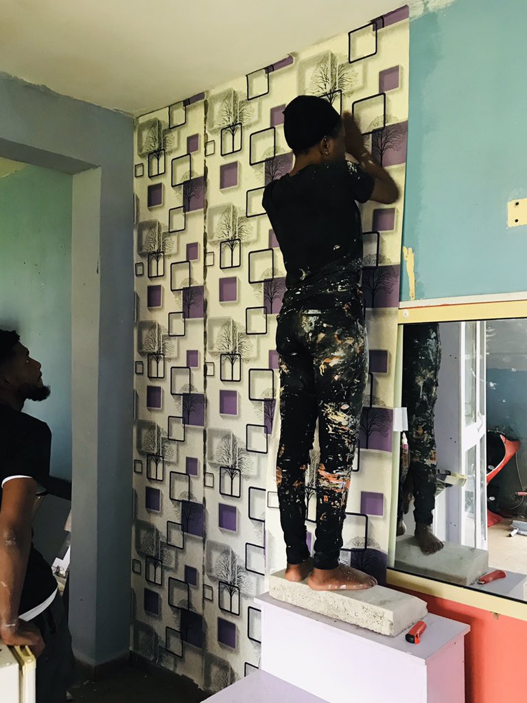 Dear Porthacourt People why am I not painting and doing wallpapers for you!!!
Damn!! I'm good 🥰🥰🥰

@kccantalk <a href="/KingOnAire/">King</a> <a href="/spicegirl_MITCH/">Spicegirl of PH City</a> @TheRadioLioness <a href="/eric_kalidor/">JIGGY</a> <a href="/Stshena_magic/">St. Shena</a>