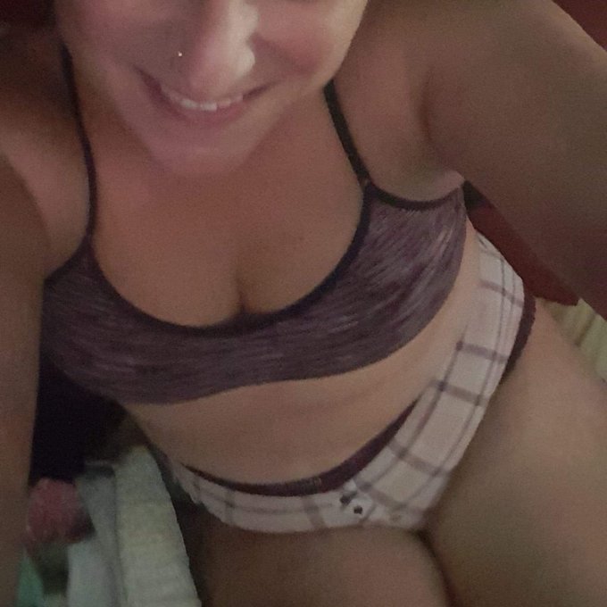 Marigoldlee’s pics and videos