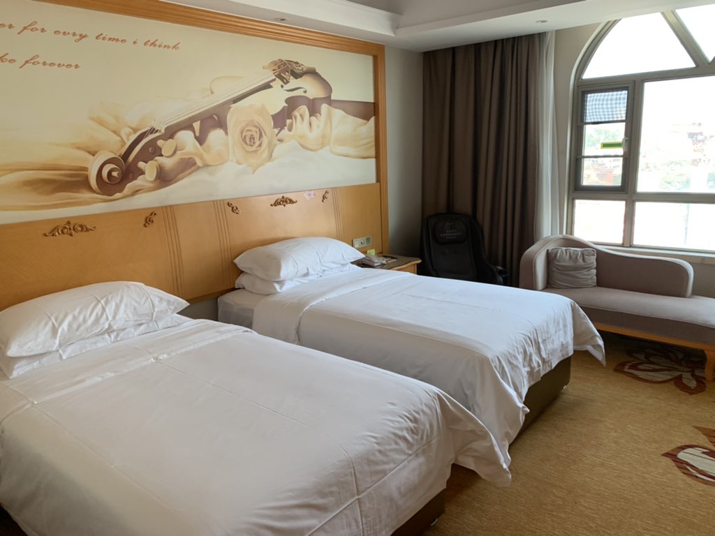 This will be my home for the next 14 days.During the quarantine, I’m not allowed to leave my floor.This room costs ¥425 ($65) per night, three meals per day included in the price.It’s not crazy expensive, but when you multiply that by 13, it’s still a considerable amount.