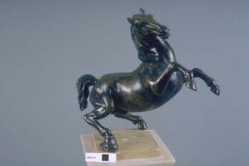 A great deal of Leonardo’s time was spent on designing & casting an equestrian monument. Unfortunately it was later destroyed. However a bronze, probably based on one of his models, is in the Hunt Museum in Limerick (pic). Portrait of a Musician (1490), Vitruvian Man (1492)