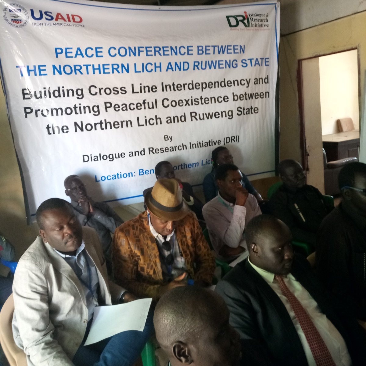 DialogueResear1's tweet photo. This was during the #Peace conference held in Bentieu #SouthSudan between the northern lich and Rweng state with the support of @USAID https://t.co/gGzfJgPXLk