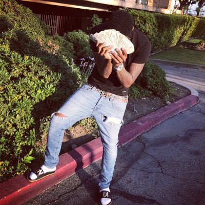 BinoStackz108's tweet photo. #NewProfilePic https://t.co/sbLy5duJIK