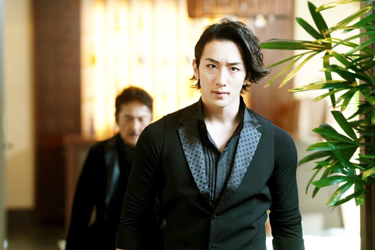 公式 劇場版 ルパンの娘 大ヒット上映中 円城寺 輝と書いてアキラ43歳 こんな43歳 セクシーがダダ漏れすぎて ヤバすぎるやろ あ またマツさん出ちゃった 第二のイケオジ親子爆誕 ルパンの娘 大貫勇輔 市村正親 T Co 公式 劇場版 ルパンの娘 大ヒット上映中 円城寺 輝と書いてアキラ43歳 こんな43歳 セクシーがダダ漏れすぎて ヤバすぎるやろ あ またマツさん出ちゃった 第二のイケオジ親子爆誕 ルパンの娘 大貫勇輔 市村正親 T Co