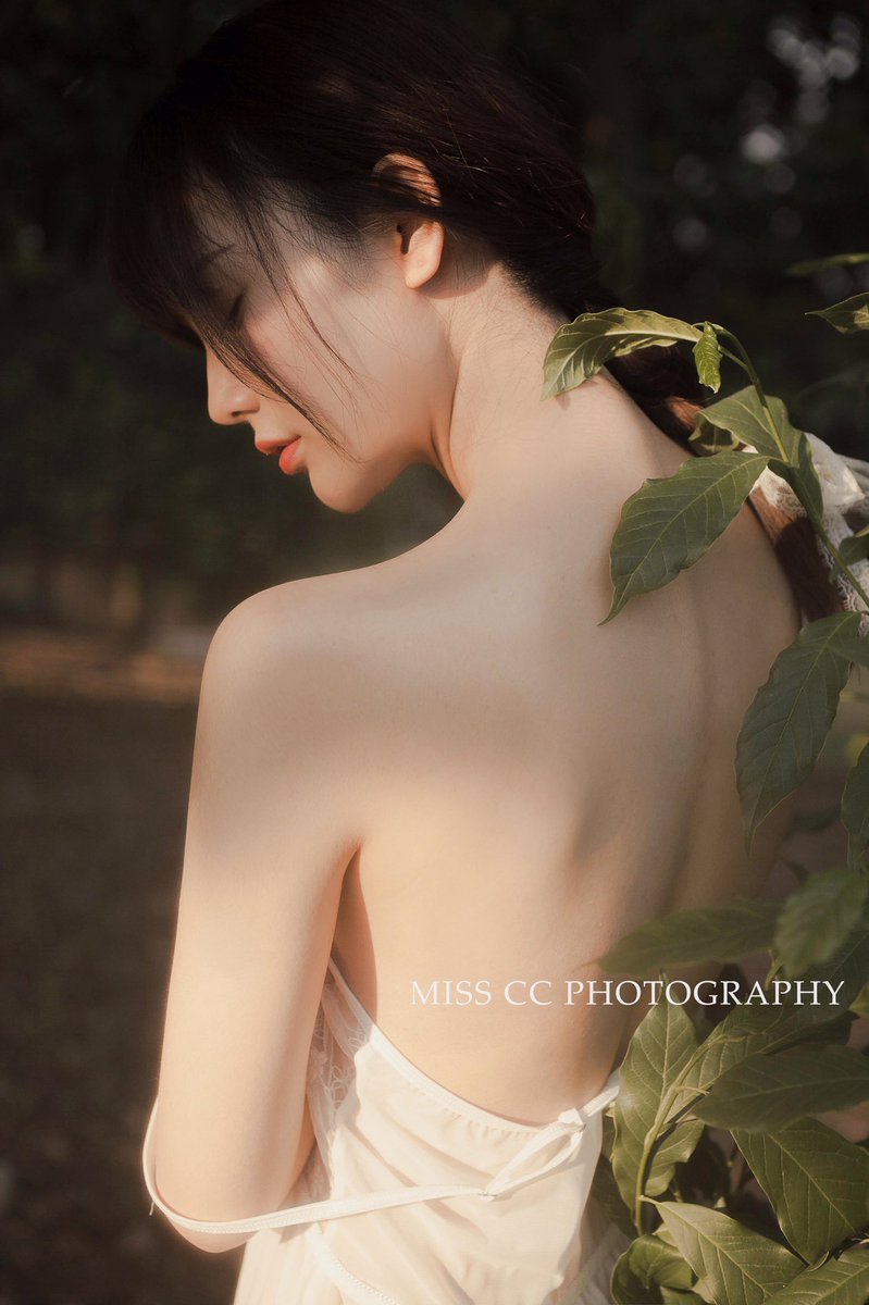 甜美洛丽塔

摄影/@misscc520 

#私房 #私房写真 #摄影 #成都约拍 https://t.co/bfqsHezc8m