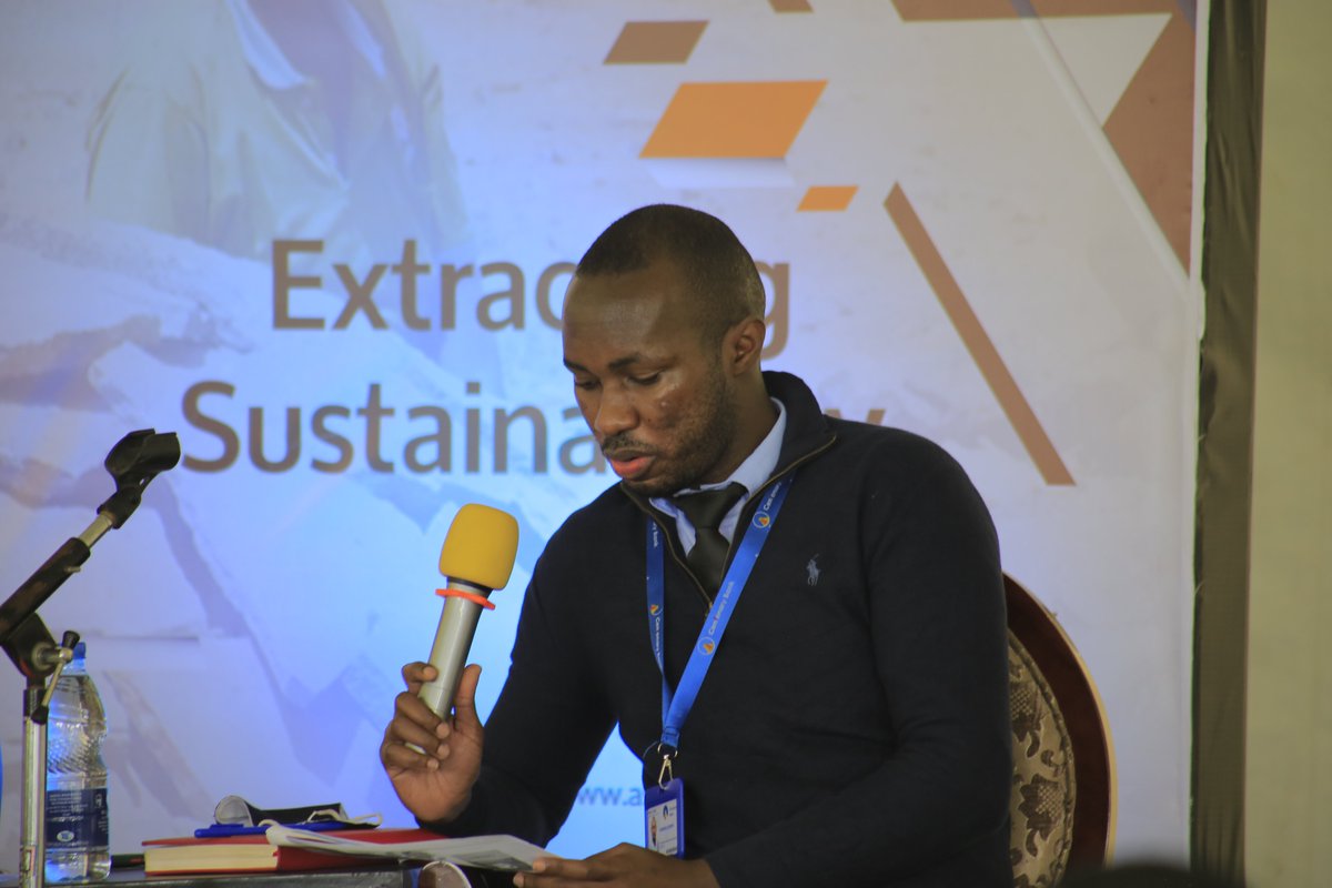 The_Mkutano's tweet photo. Joseph Kibirige: Centenary Bank has zeroed down to a few products that we think can be very beneficial to you. e.g. Business loans and Cente lease-Asset financing.
#ASMQUG20 https://t.co/8mWXjZpEk5