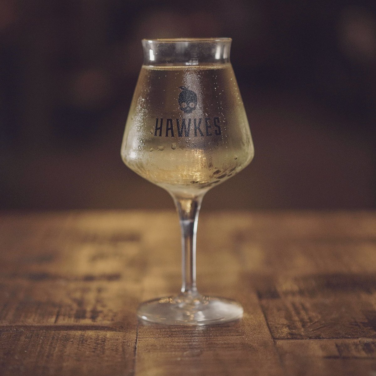 Time to thing about Friday drinks...we've got 20 different ciders on tap and our pizza chef Tavi is knocking out some stonebaked classics, book your table! 🍻