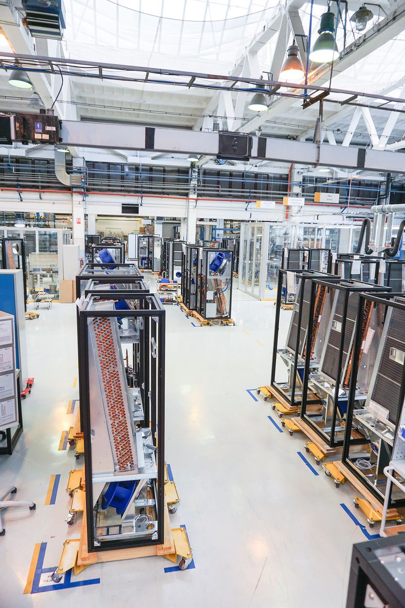 FlaktGroup_UK's tweet photo. Straight from the Fläktory... Our legendary CRAC/CCU units.
Chilled Water (CW), Direct Expansion (DX), CombiCool. A unique FreeCool unit no one can match the F-Version for energy efficiency. Serving the world and designed in UK
#datacentrecooling #hvac #datacentre #ahu #energy https://t.co/nHMEBkTLGV