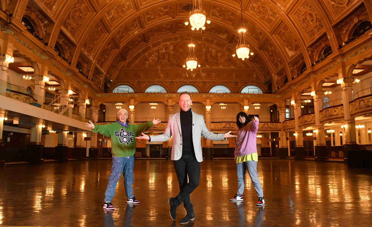 Ready to #GetDancing? @ShowtownBPL, @leftcoastuk & @HouseWingz have teamed up with @TheDanWhiston to launch a new dance craze. Novelty dances are a huge part of Blackpool’s history & it’s time to create a new one! Info ⇢ getdancing.uk Pic credit: Dave Nelson