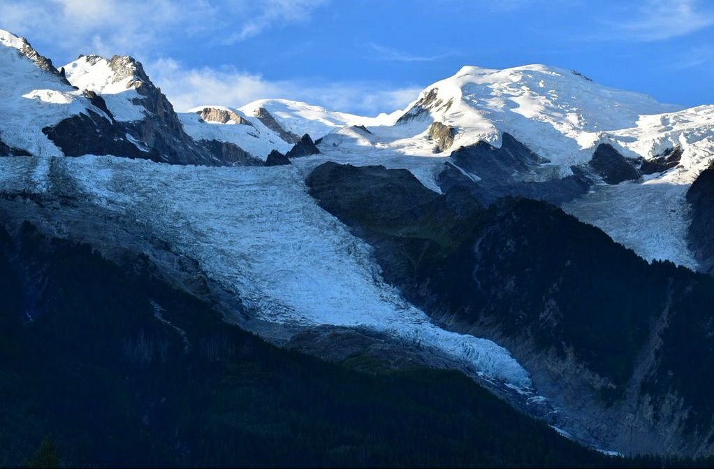 As someone who regularly heads to the mountains and holds a fondness and love for them, I believe that it’s our duty to spread these messages with the world, and try to create some awareness about the problems they're facing.  #MountainsMatter