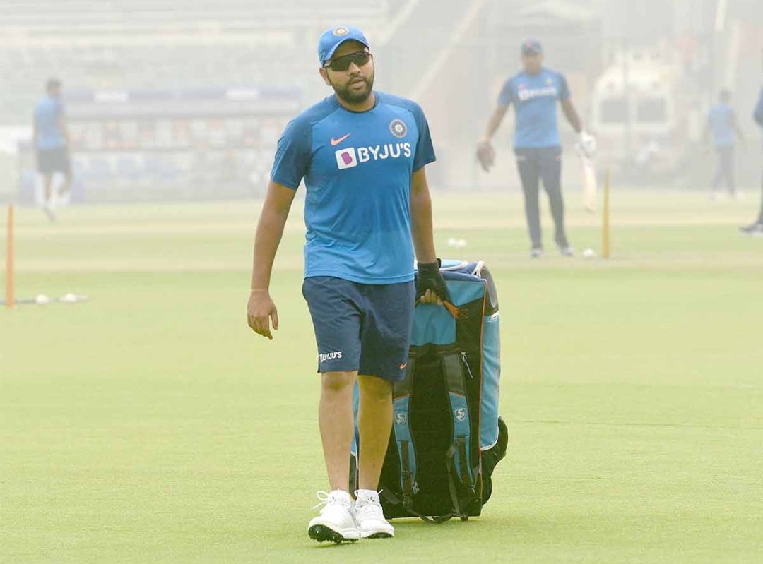 DadhichKeerti's tweet photo. Good News for all cricket lovers . & Rohit sharma Fans . can't wait to see rohit in India Vs Australia Test match . Yes We want rohit play test in Australia .
#RohithSharma @ImRo45
#MumbaiIndians #hitman #INDvsAUS #hitmanisback https://t.co/m9c5W4b0pK