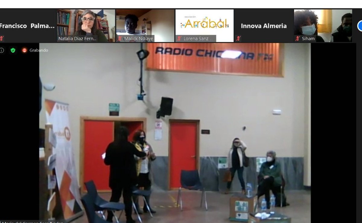 ArrabalAID's tweet image. Comienza edición #LiveLibrary @ArrabalAID +@ayto_chiclana centrada en experiencias migratorias para conmemorar el #DíaDeLosDerechosHumanos. @candida_verdier subraya la importancia de combatir la xenofobia y los bulos crecientes y anima a fomentar el #DiálogoIntercultural.