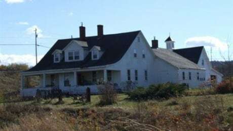CBCNS's tweet image. Province investigating demolition of heritage property dating to 1760s ift.tt/3nm2NTT